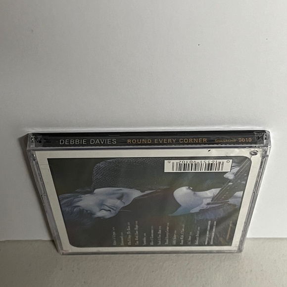 Vintage 1998 Debbie Davies Round Every Corner CD Sealed Blues Folk Rock Music - Picture 5 of 9